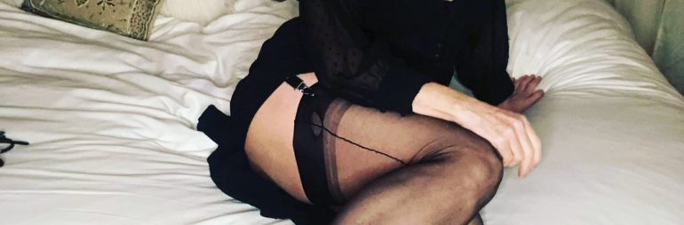 Fully Fashioned Stockings Mistress