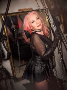 Leather Fetishist Dominatrix